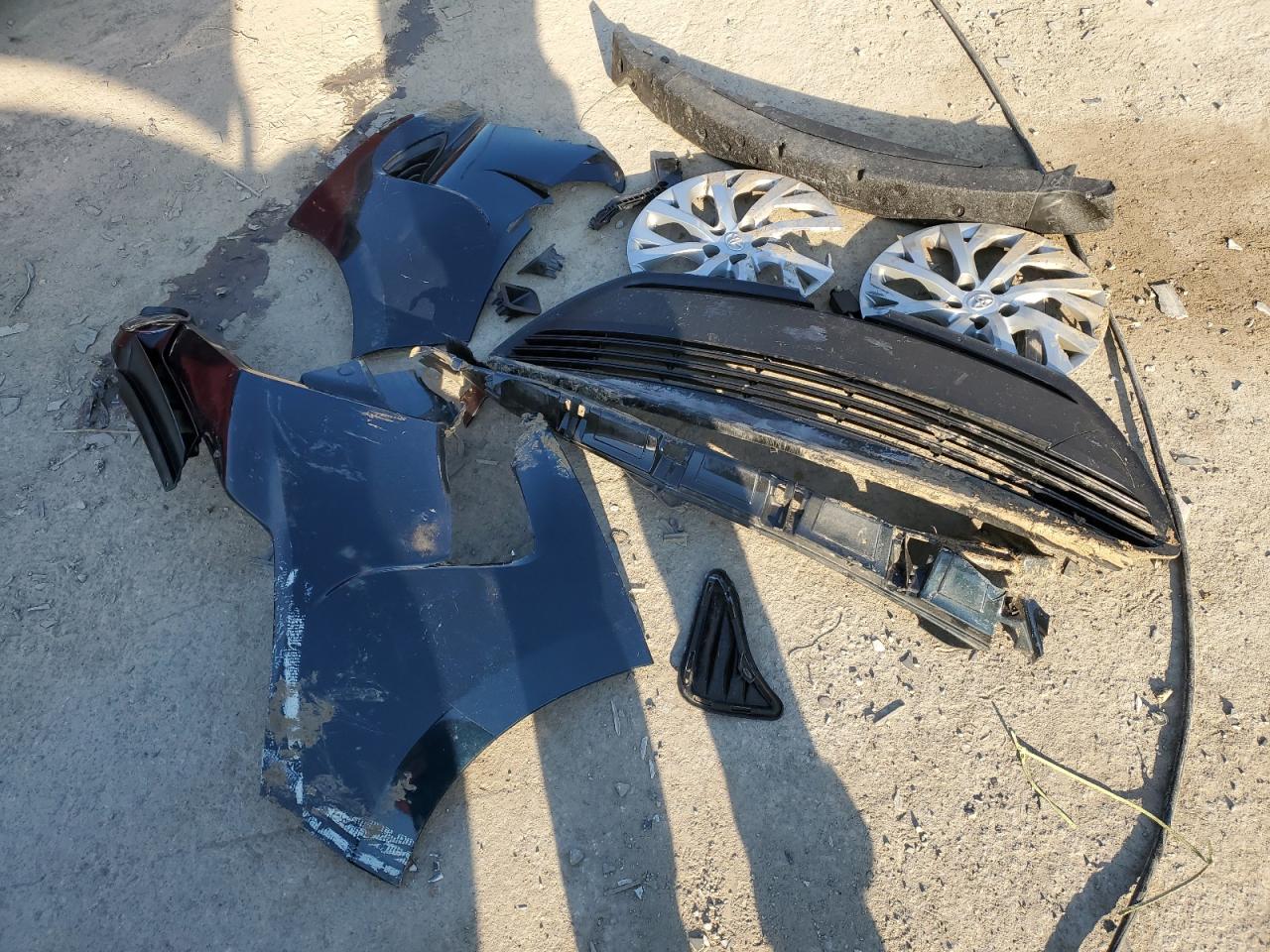 2019 Toyota Corolla VIN 2T1BURHE8KC186669 Copart auction photo, front end damage thumbnail 12