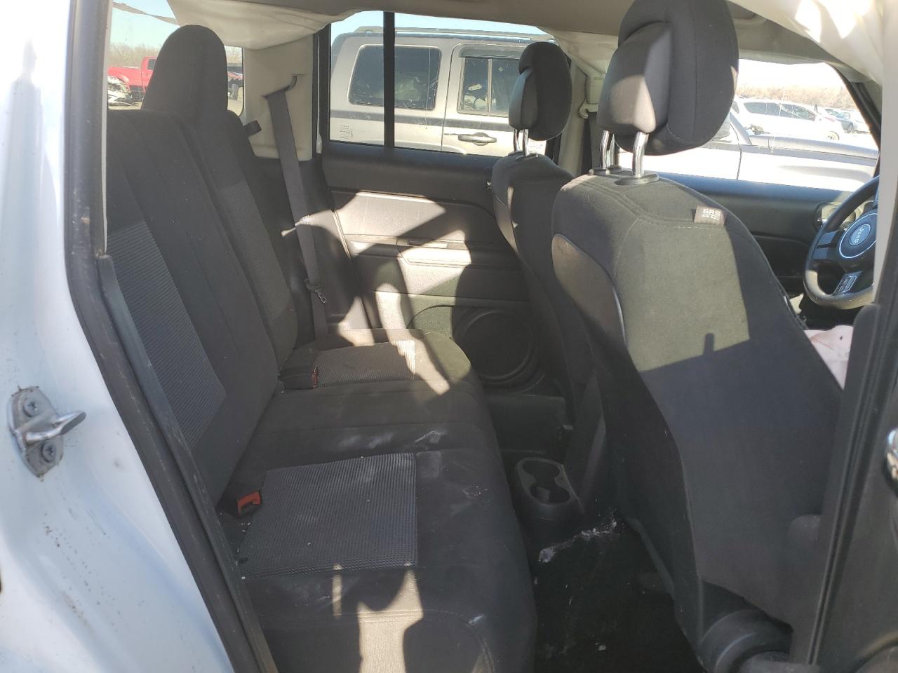 2017 Jeep Liberty (Patriot) VIN 1C4NJRBB1HD129567 Copart auction photo, rollover damage thumbnail 11