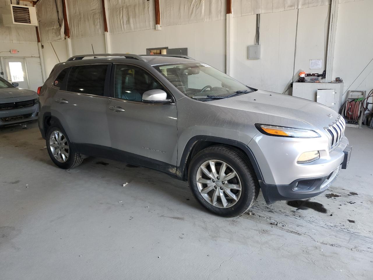 2017 Jeep Grand Cherokee VIN 1C4PJMDB4HW543326 Copart auction photo, water/flood / mechanical damage thumbnail 4