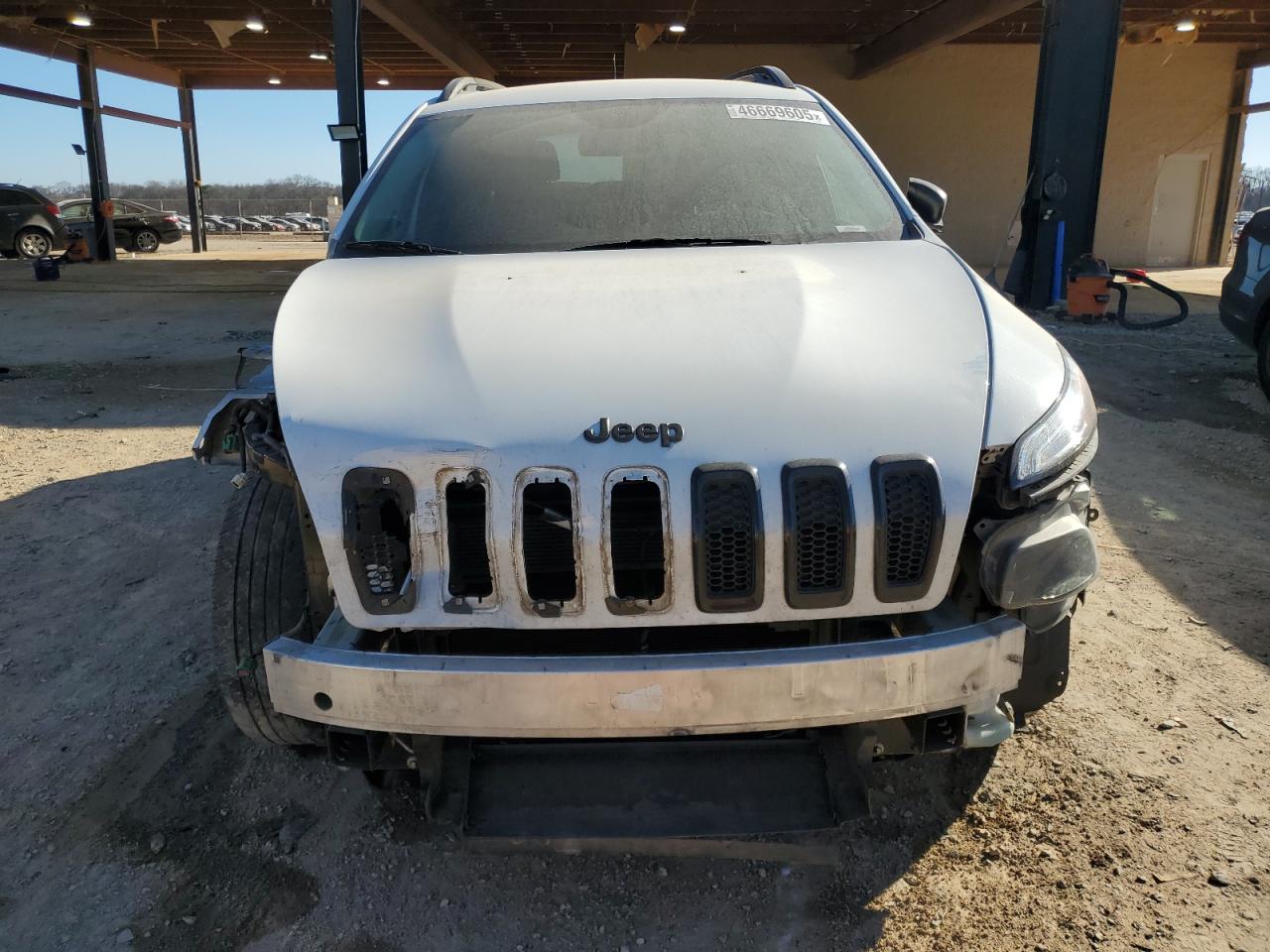 2016 Jeep Grand Cherokee VIN 1C4PJLABXGW370165 Copart auction photo, front end damage thumbnail 5