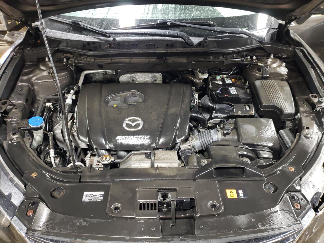 2016 Mazda CX-5 VIN JM3KE4CY3G0772156 Copart auction photo, side / front end damage thumbnail 11