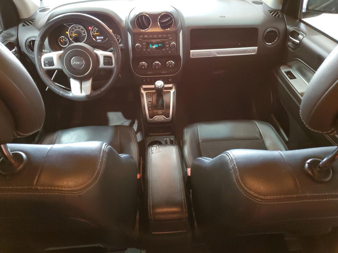 2017 Jeep Compass VIN 1C4NJCEB6HD198697 Copart auction photo, side / rear end damage thumbnail 8