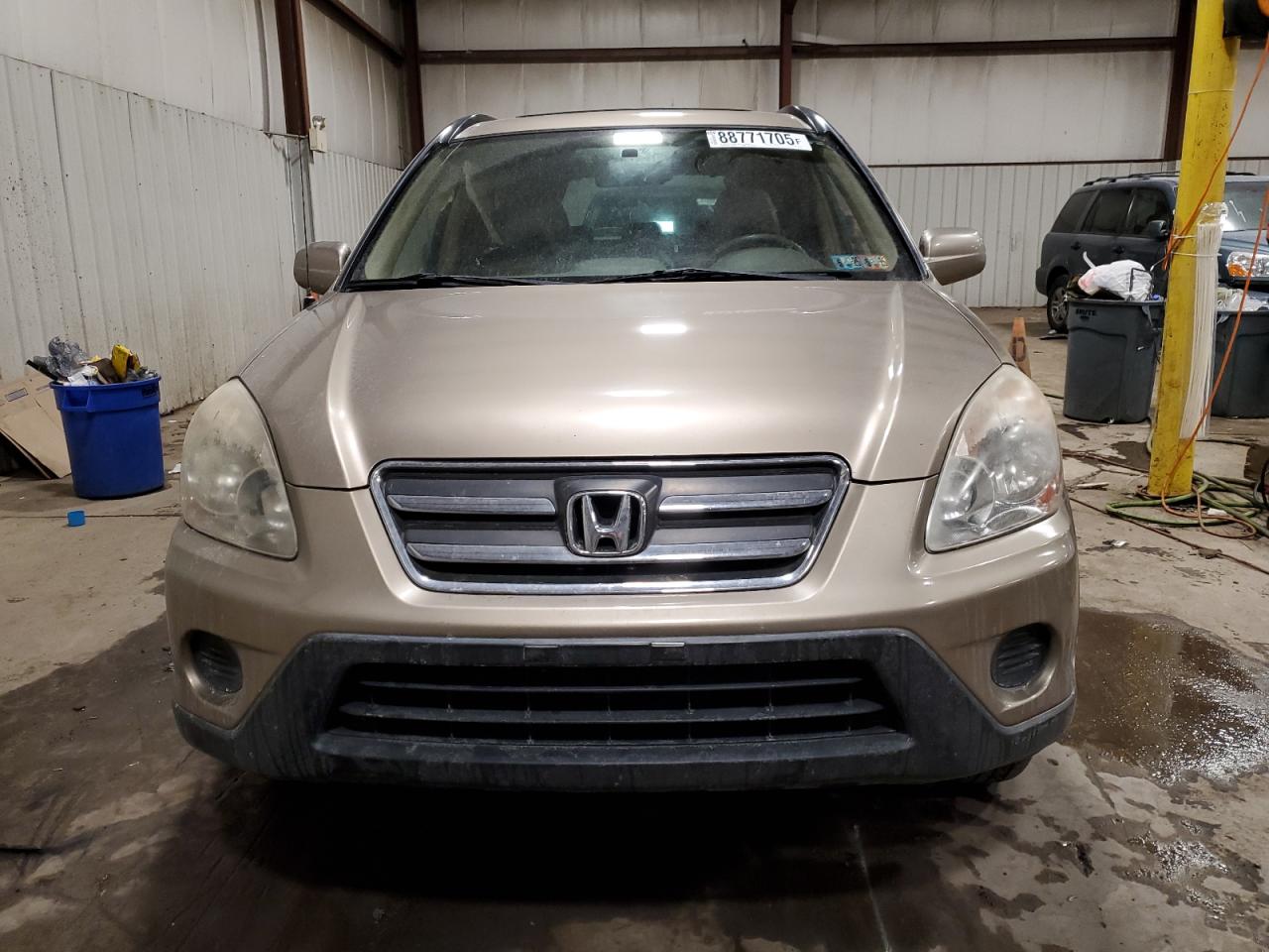 2005 Honda CR-V VIN JHLRD789X5C031398 Copart auction photo, rear end damage thumbnail 5