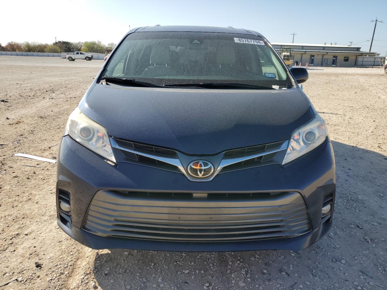 2019 Toyota Sienna VIN 5TDYZ3DC5KS016970 Copart auction photo, all over damage thumbnail 5