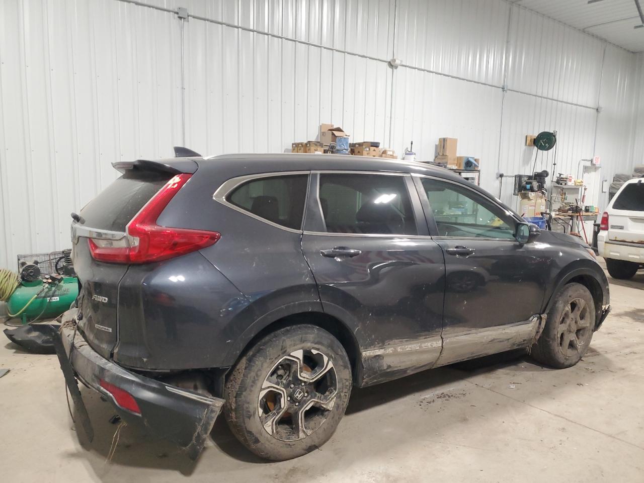2018 Honda CR-V VIN 7FARW2H99JE100397 Copart auction photo, all over damage thumbnail 3