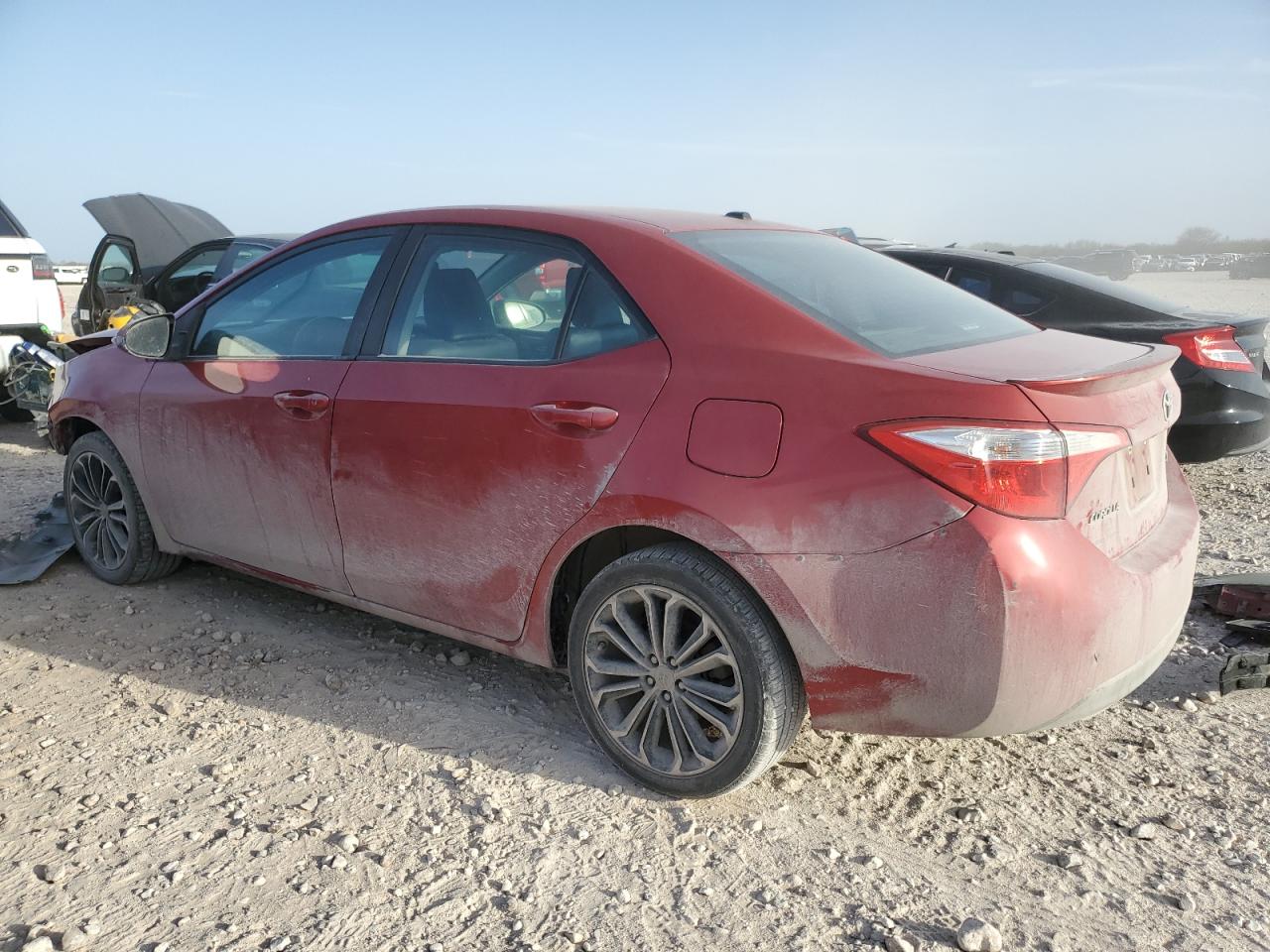 2014 Toyota Corolla VIN 5YFBURHE0EP068930 Copart auction photo, front end / minor dent/scratches damage thumbnail 2