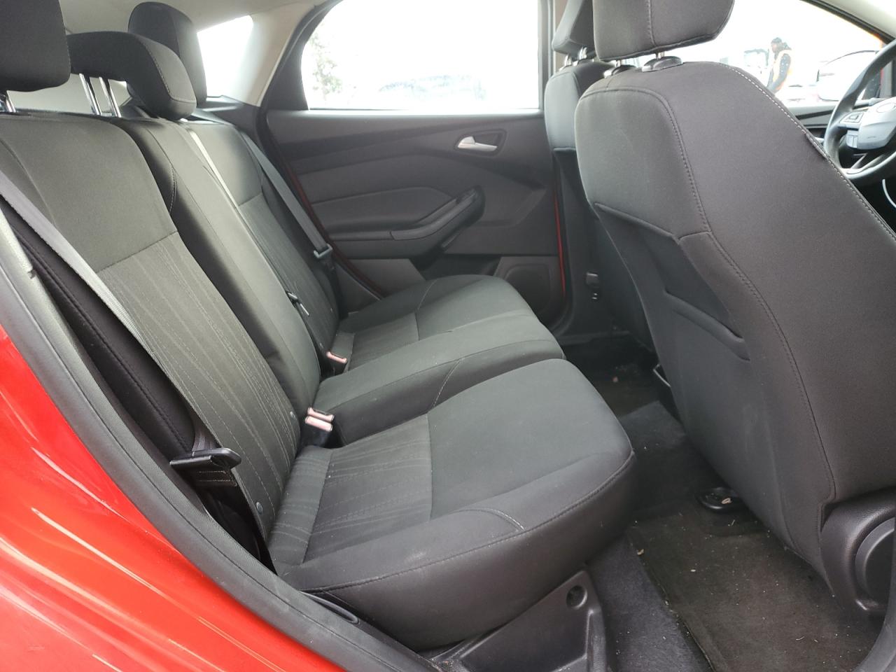 2016 Ford Focus VIN 1FADP3K27GL217315 Copart auction photo, front end / rear end damage thumbnail 10