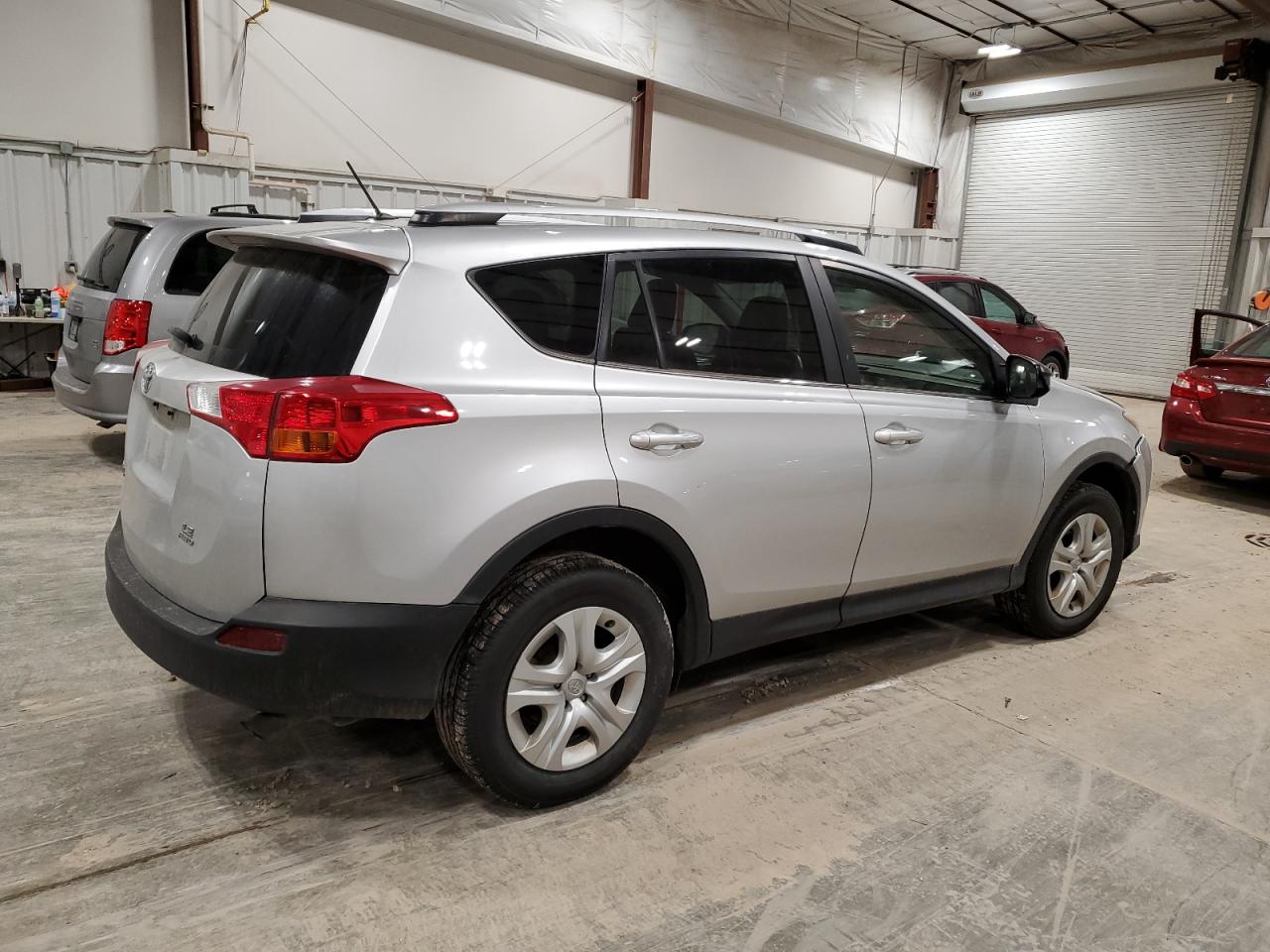 2013 Toyota RAV 4 VIN JTMBFREV4D5001709 Copart auction photo, front end / rear end damage thumbnail 3