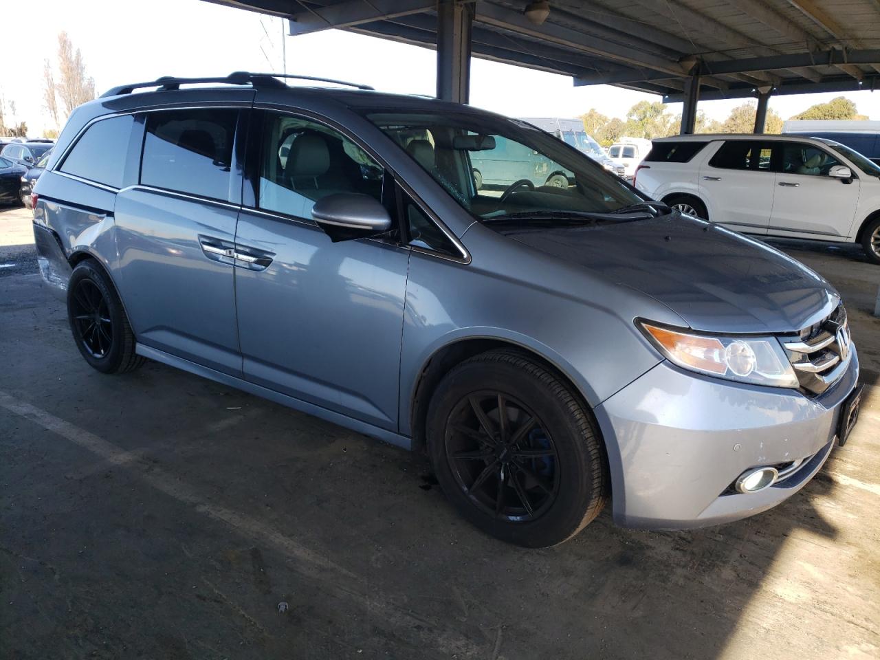 2014 Honda Odyssey VIN 5FNRL5H90EB060593 Copart auction photo, rear end / side damage thumbnail 4
