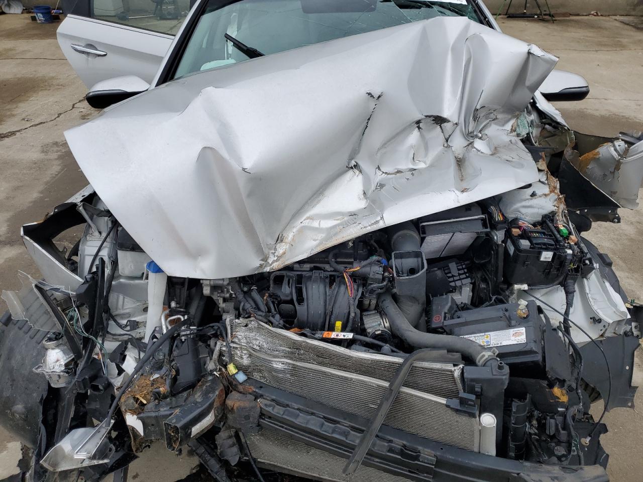 2018 Hyundai Sonata VIN 5NPE34AF2JH625673 Copart auction photo, front end damage thumbnail 11