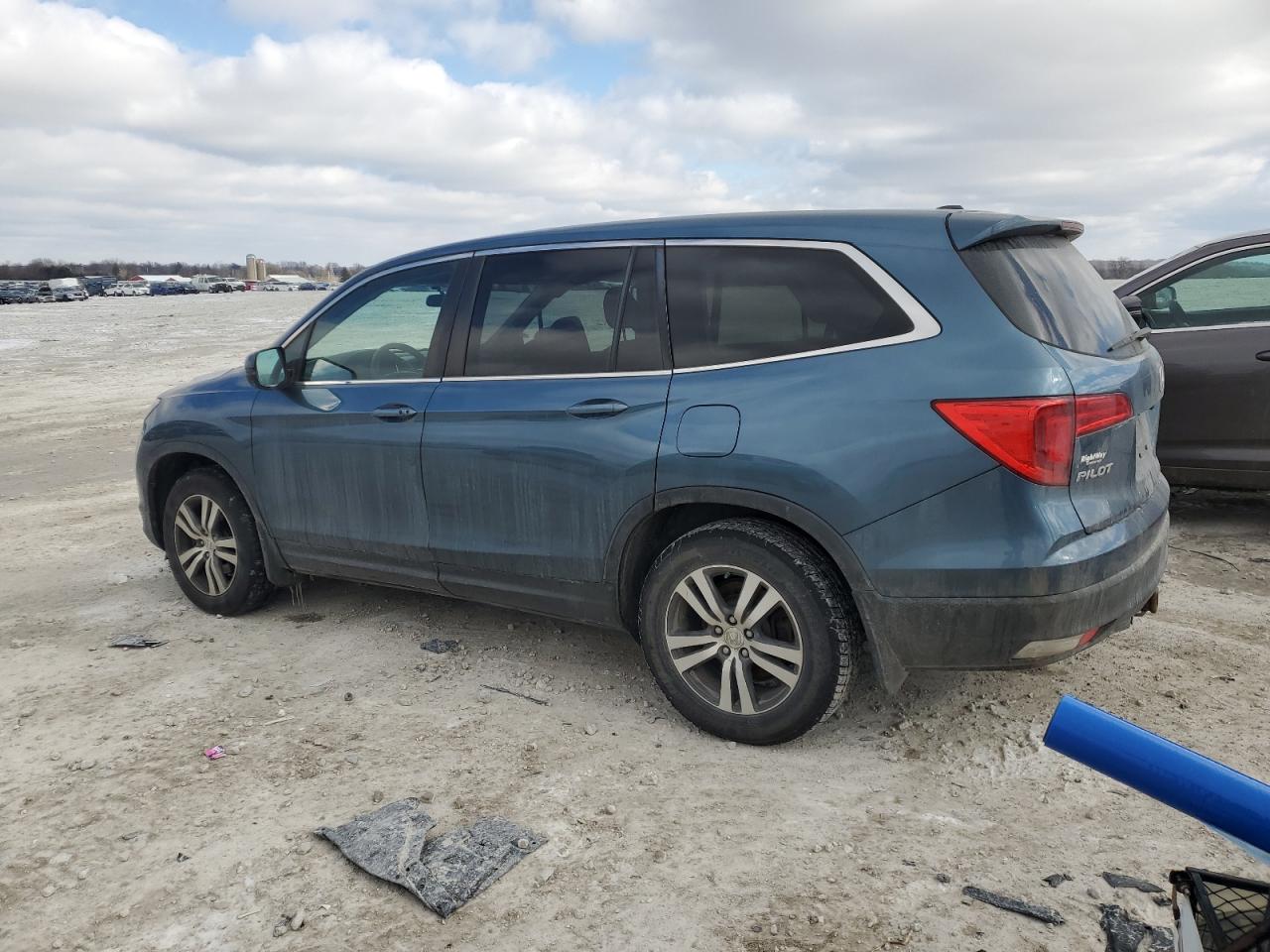 2016 Honda Pilot VIN 5FNYF6H31GB018036 Copart auction photo, front end damage thumbnail 2
