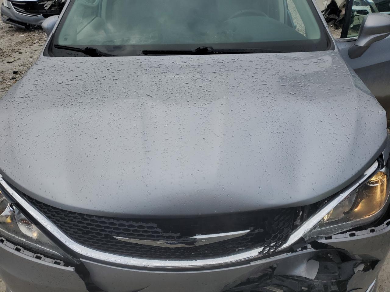 2018 Chrysler Pacifica VIN 2C4RC1BG8JR214062 Copart auction photo, front end damage thumbnail 13