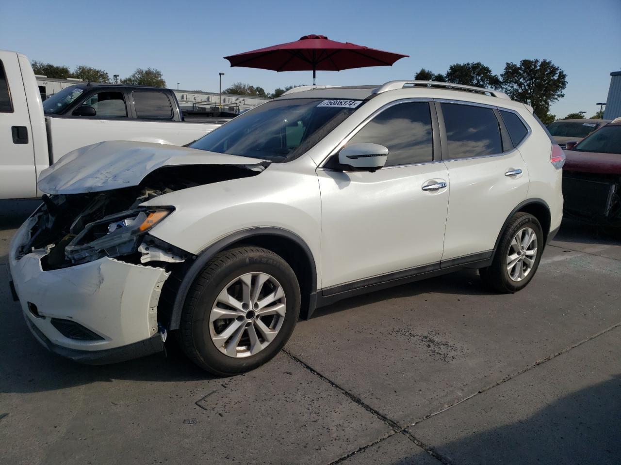 2016 Nissan Rogue VIN 5N1AT2MT4GC892740