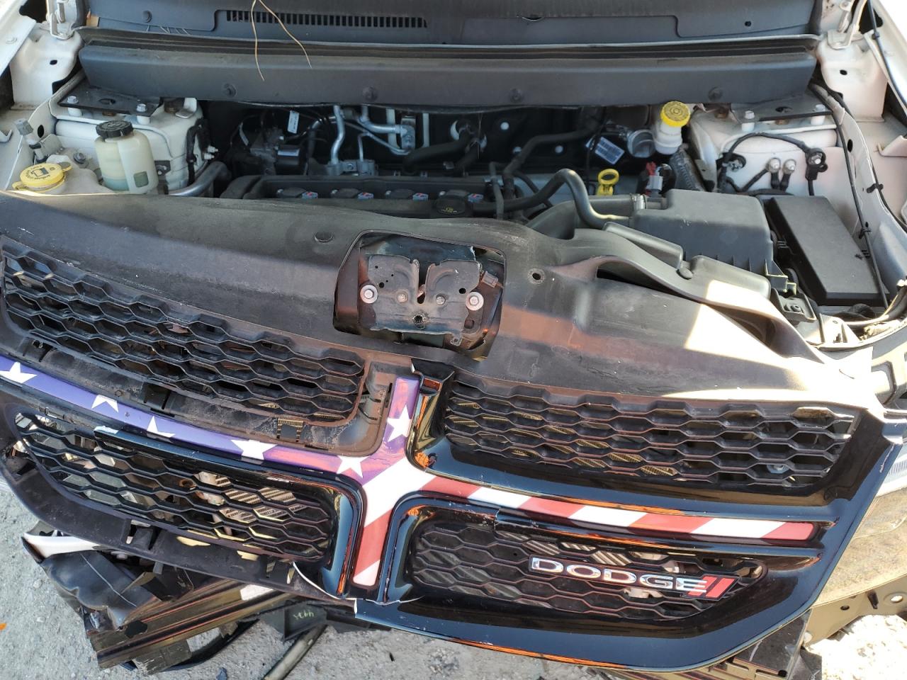 2020 Dodge Journey VIN 3C4PDCAB3LT274109 Copart auction photo, front end / minor dent/scratches damage thumbnail 13
