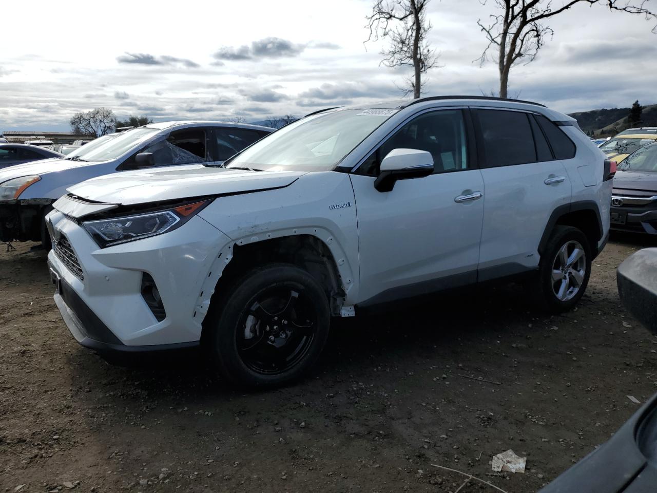 2021 Toyota RAV 4 VIN 4T3D6RFV9MU056835