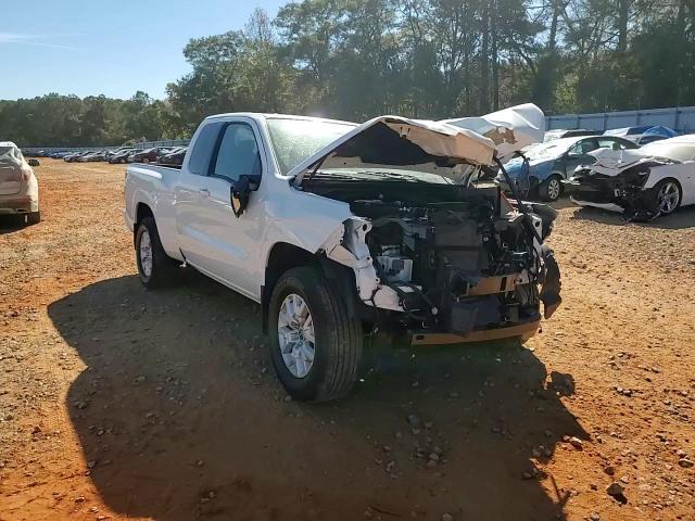 2024 Nissan Navara (Frontier) VIN 1N6ED1CLXRN668228 Copart auction photo, front end / side damage thumbnail 11