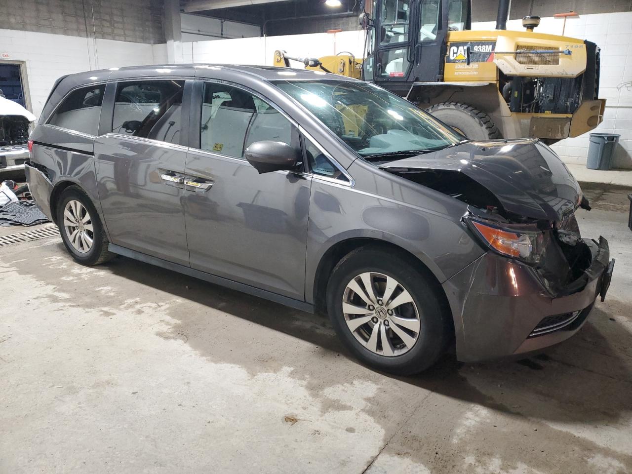 2014 Honda Odyssey VIN 5FNRL5H60EB084852 Copart auction photo, rear end / front end damage thumbnail 4