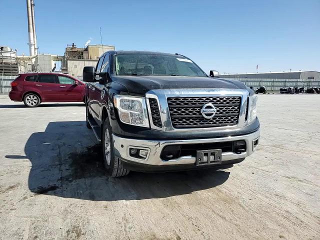 2017 Nissan Titan VIN 1N6AA1E54HN569313 Copart auction photo, rear end damage thumbnail 11