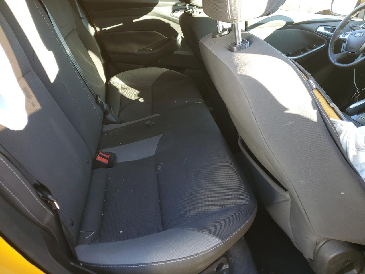 2012 Ford Focus VIN 1FAHP3N28CL242960 Copart auction photo, side / front end damage thumbnail 12