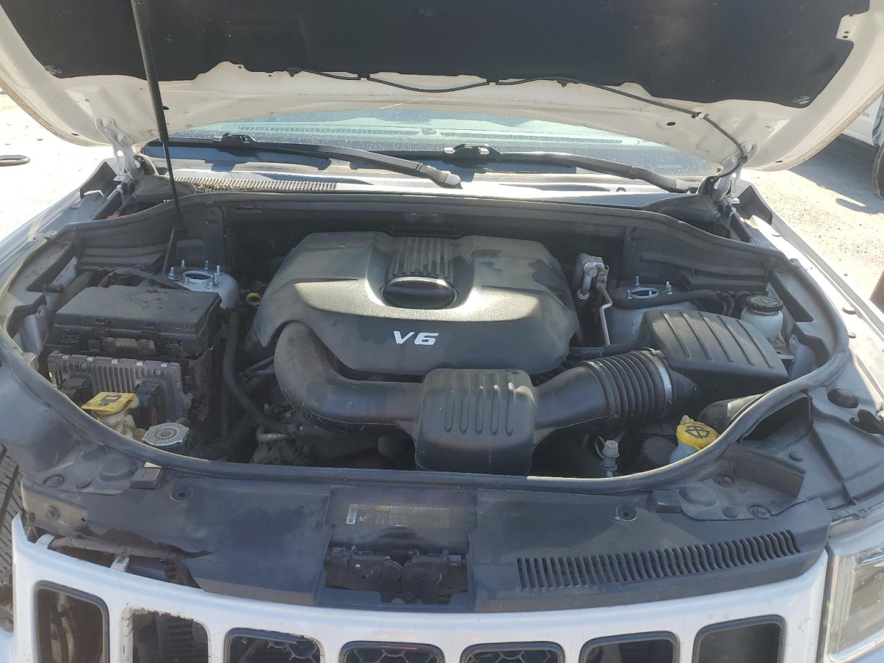 2015 Jeep Grand Cherokee VIN 1C4RJFBG2FC162656 Copart auction photo, front end damage thumbnail 12