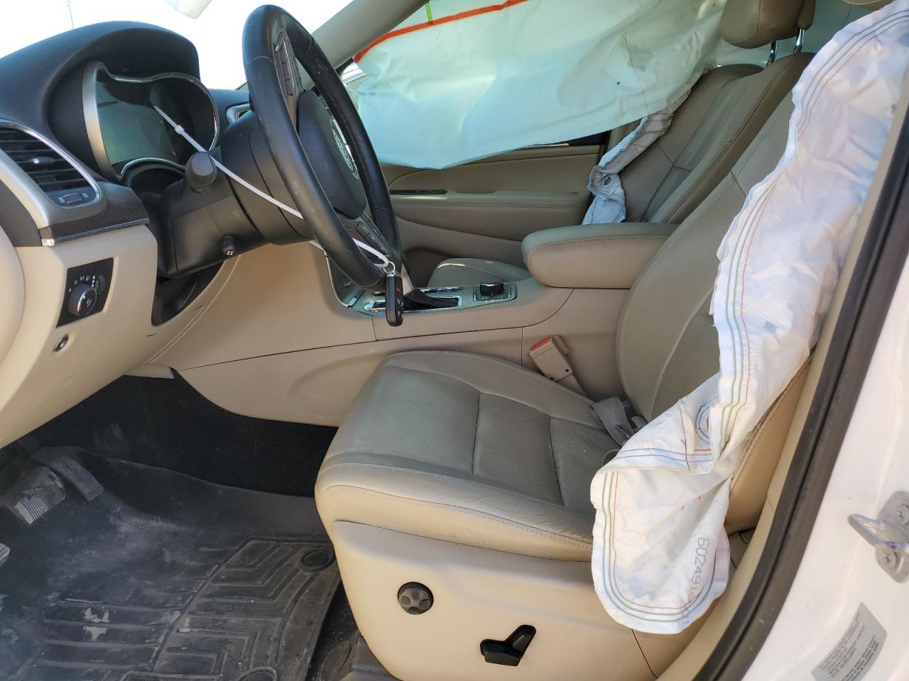 2017 Jeep Grand Cherokee VIN 1C4RJFBG8HC800055 Copart auction photo, all over damage thumbnail 7