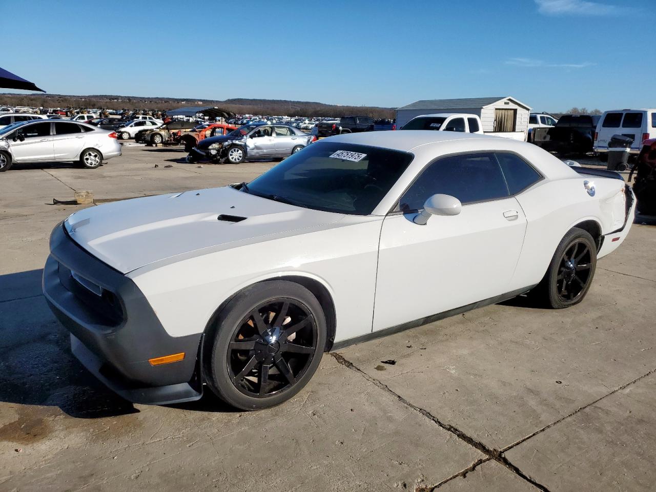2014 Dodge Challenger VIN 2C3CDYAG0EH285575