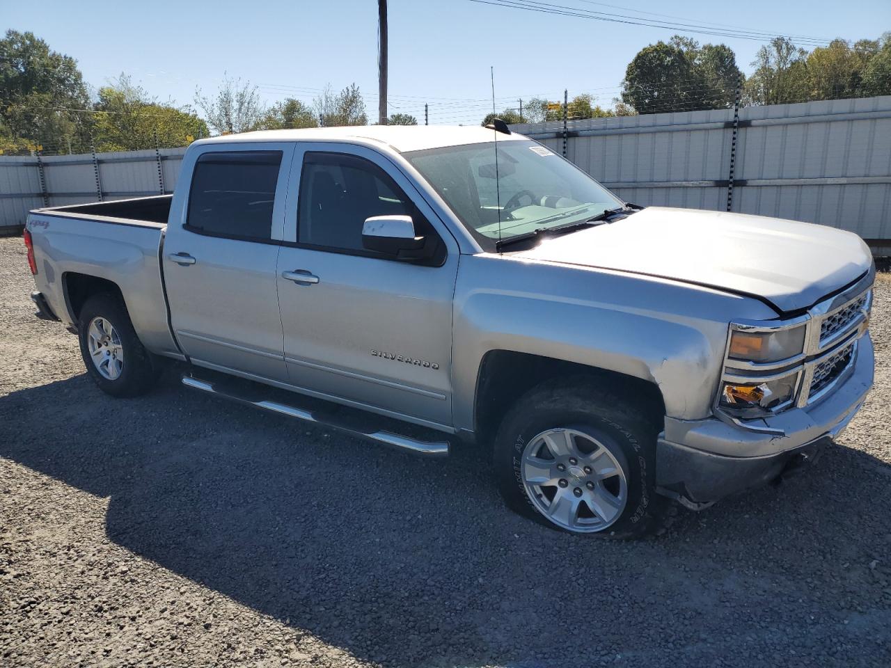 2015 Chevrolet Silverado VIN 3GCUKREH2FG242873 Copart auction photo, front end / undercarriage damage thumbnail 4