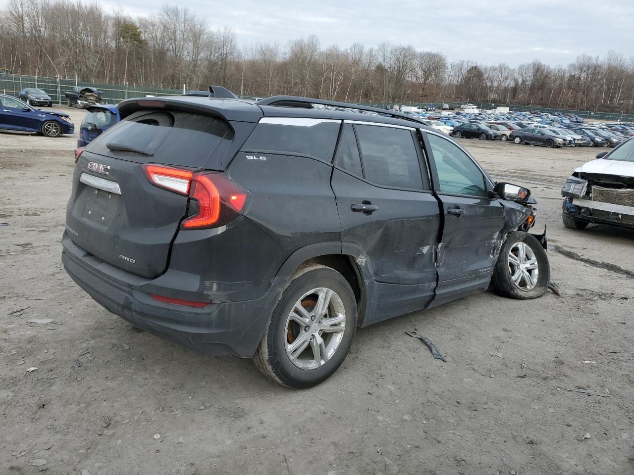 2022 GMC Terrain VIN 3GKALTEV7NL110091 Copart auction photo, front end / side damage thumbnail 3