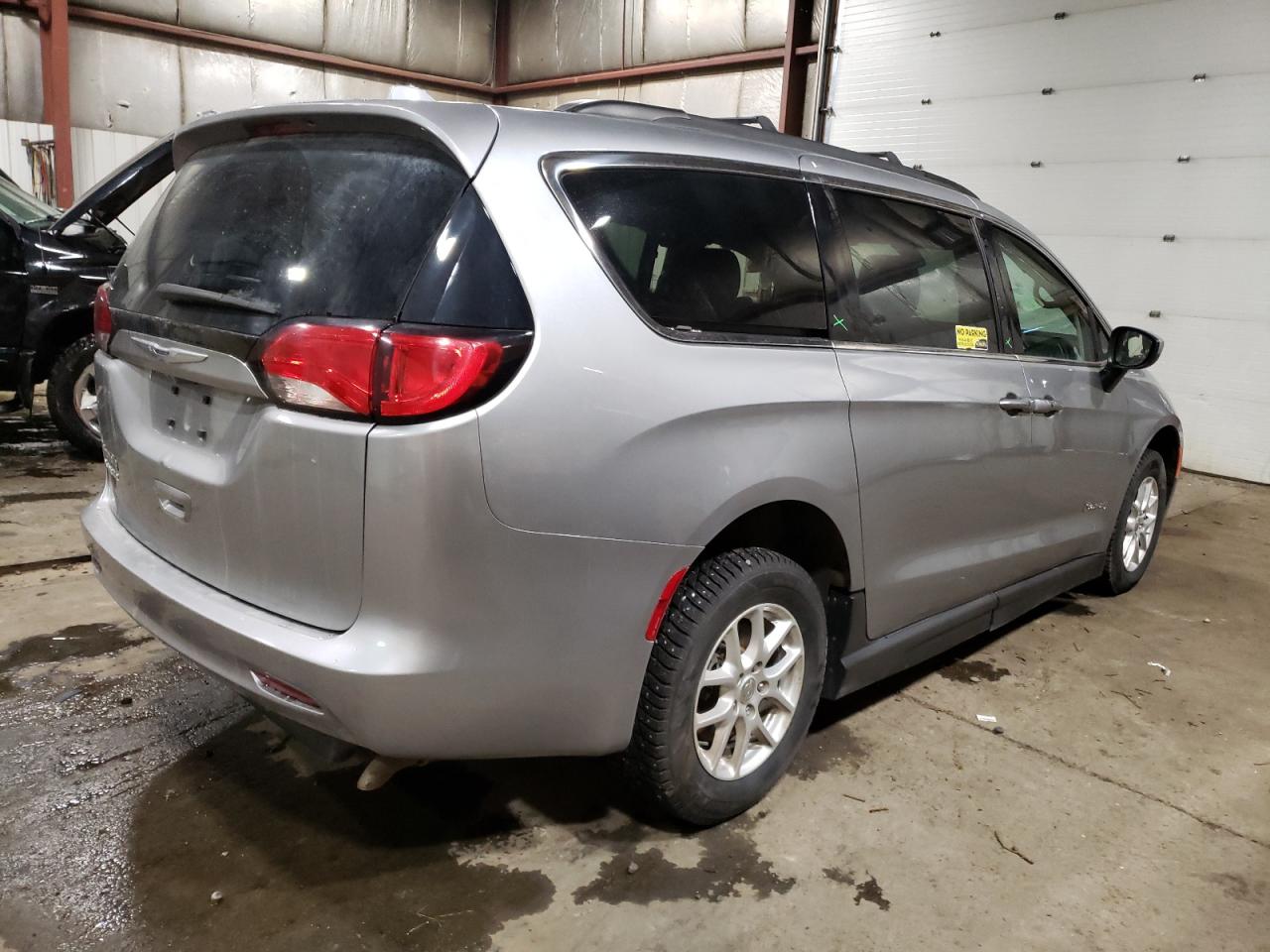 2020 Chrysler Voyager VIN 2C4RC1DG9LR157077 Copart auction photo, side / front end damage thumbnail 3