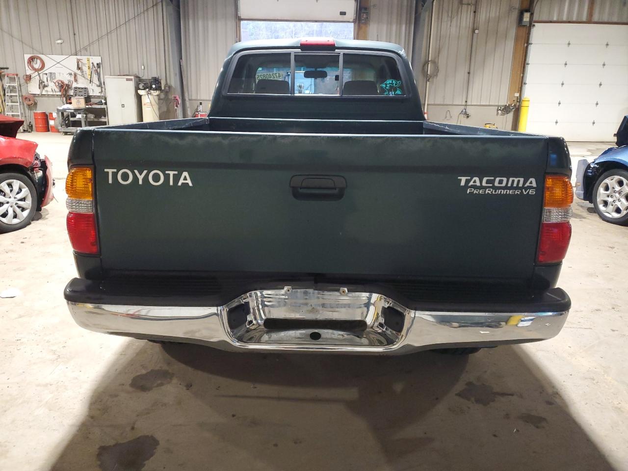 2003 Toyota Tacoma VIN 5TESN92N03Z169687 Copart auction photo, minor dent/scratches damage thumbnail 6