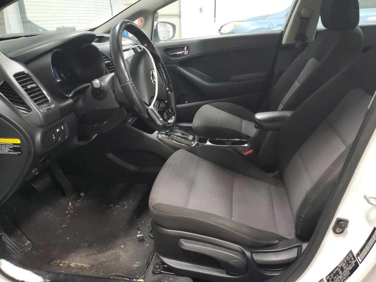 2017 KIA Forte VIN 3KPFL4A77HE111376 Copart auction photo, front end damage thumbnail 7