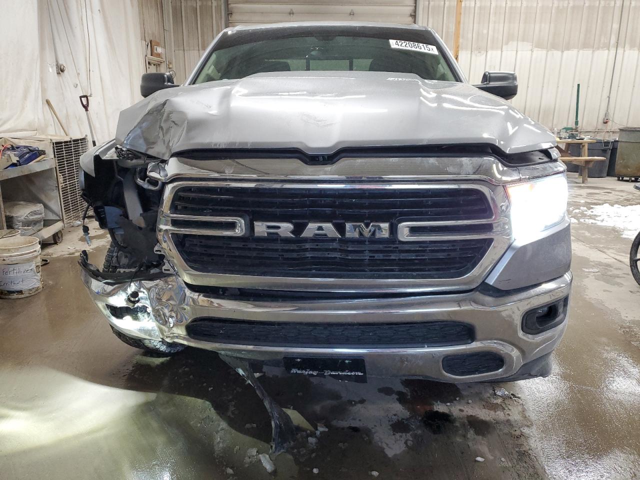 2020 RAM 1500 VIN 1C6SRFBT4LN315911 Copart auction photo, front end damage thumbnail 5