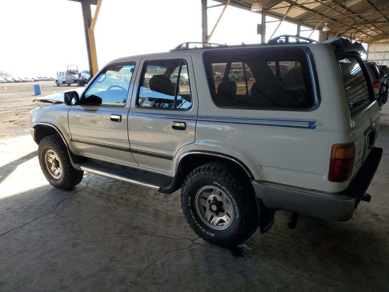 1995 Toyota 4Runner VIN JT3VN39W5S8085958 Copart auction photo, front end damage thumbnail 2