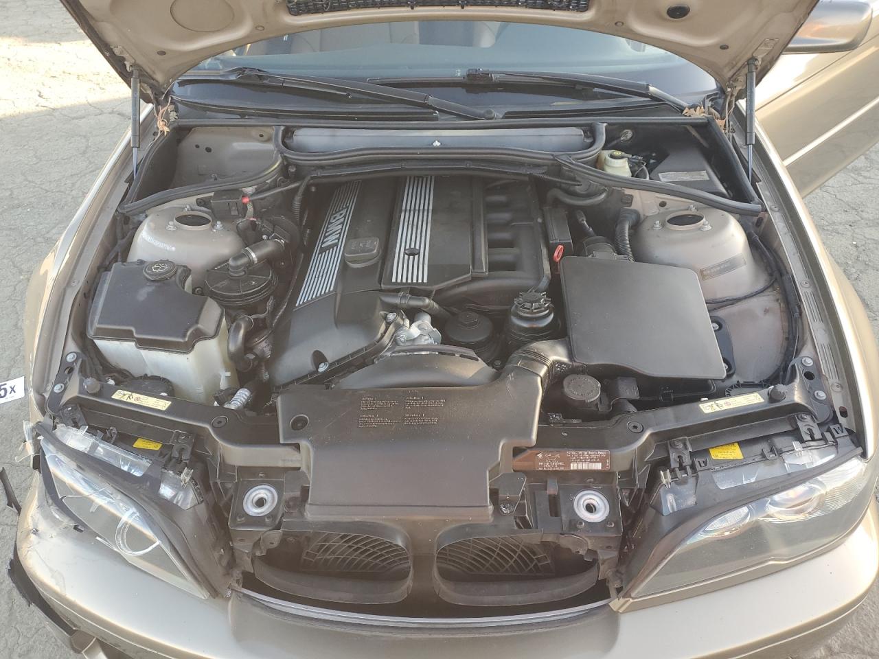 2006 BMW 3er VIN WBABW33426PX87764 Copart auction photo, all over damage thumbnail 12