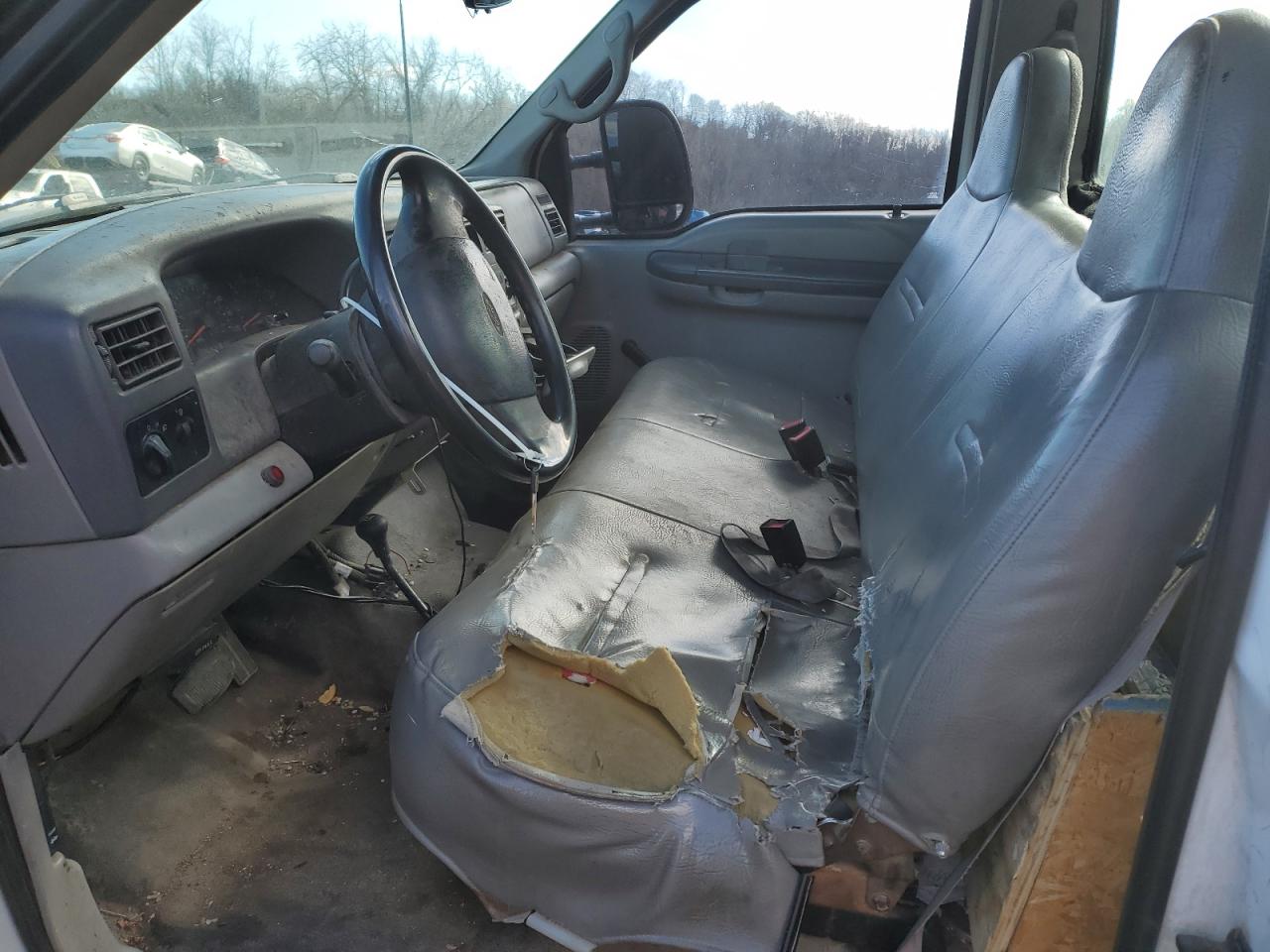 2001 Ford F250 VIN 1FTNF21L91ED78914 Copart auction photo, all over damage thumbnail 7