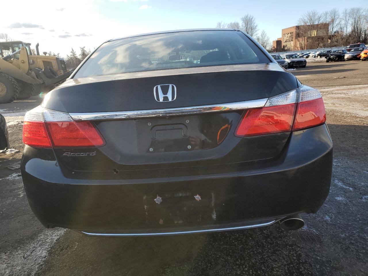 2015 Honda Accord VIN 1HGCR2F33FA160586 Copart auction photo, front end damage thumbnail 6