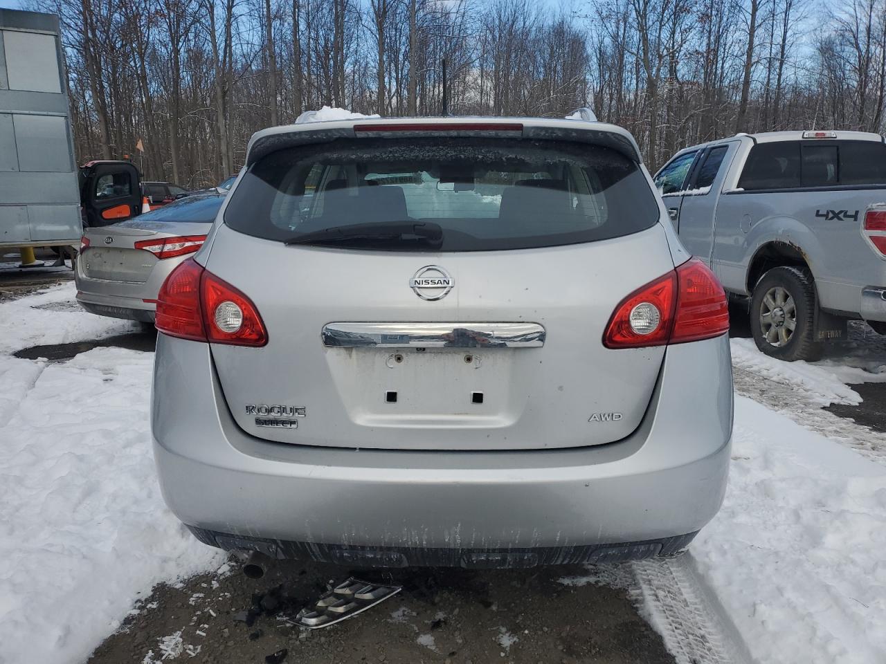 2015 Nissan Rogue VIN JN8AS5MV0FW765642 Copart auction photo, front end / minor dent/scratches damage thumbnail 6