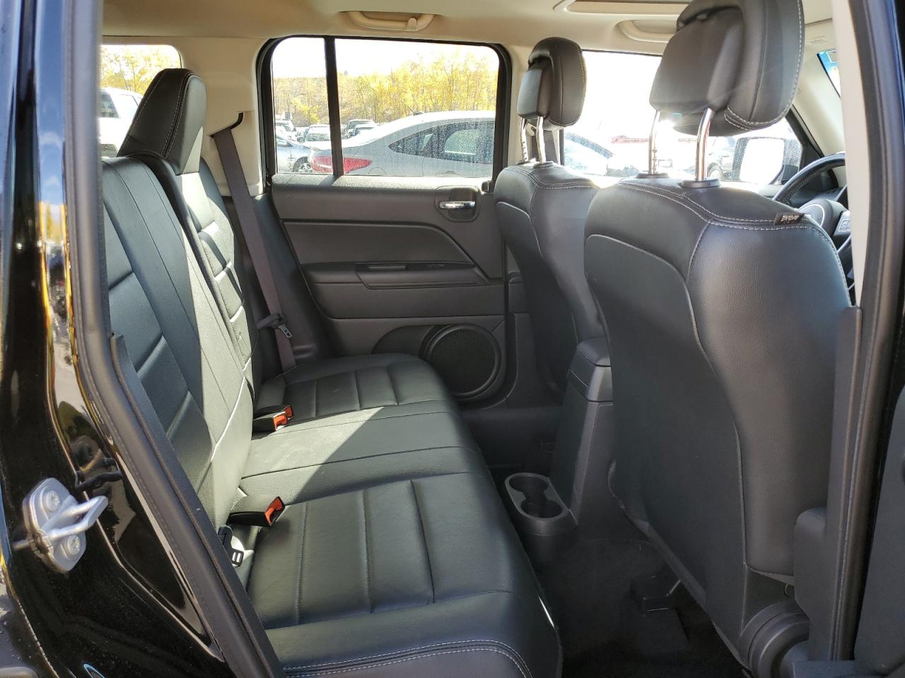 2017 Jeep Liberty (Patriot) VIN 1C4NJRFBXHD206138 Copart auction photo, rear end / hail damage thumbnail 11