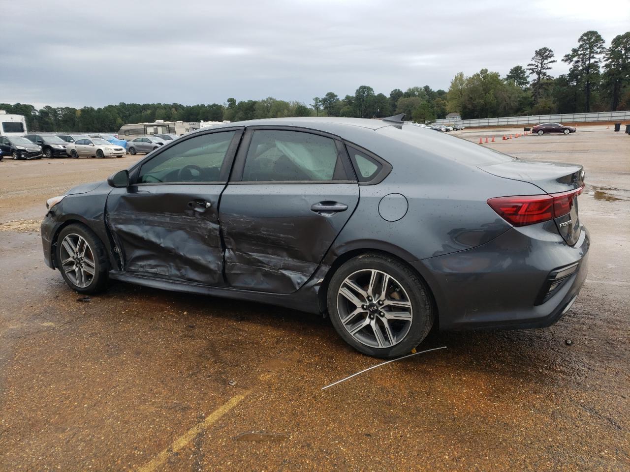 2019 KIA Forte VIN 3KPF34AD0KE012654 Copart auction photo, side / front end damage thumbnail 2