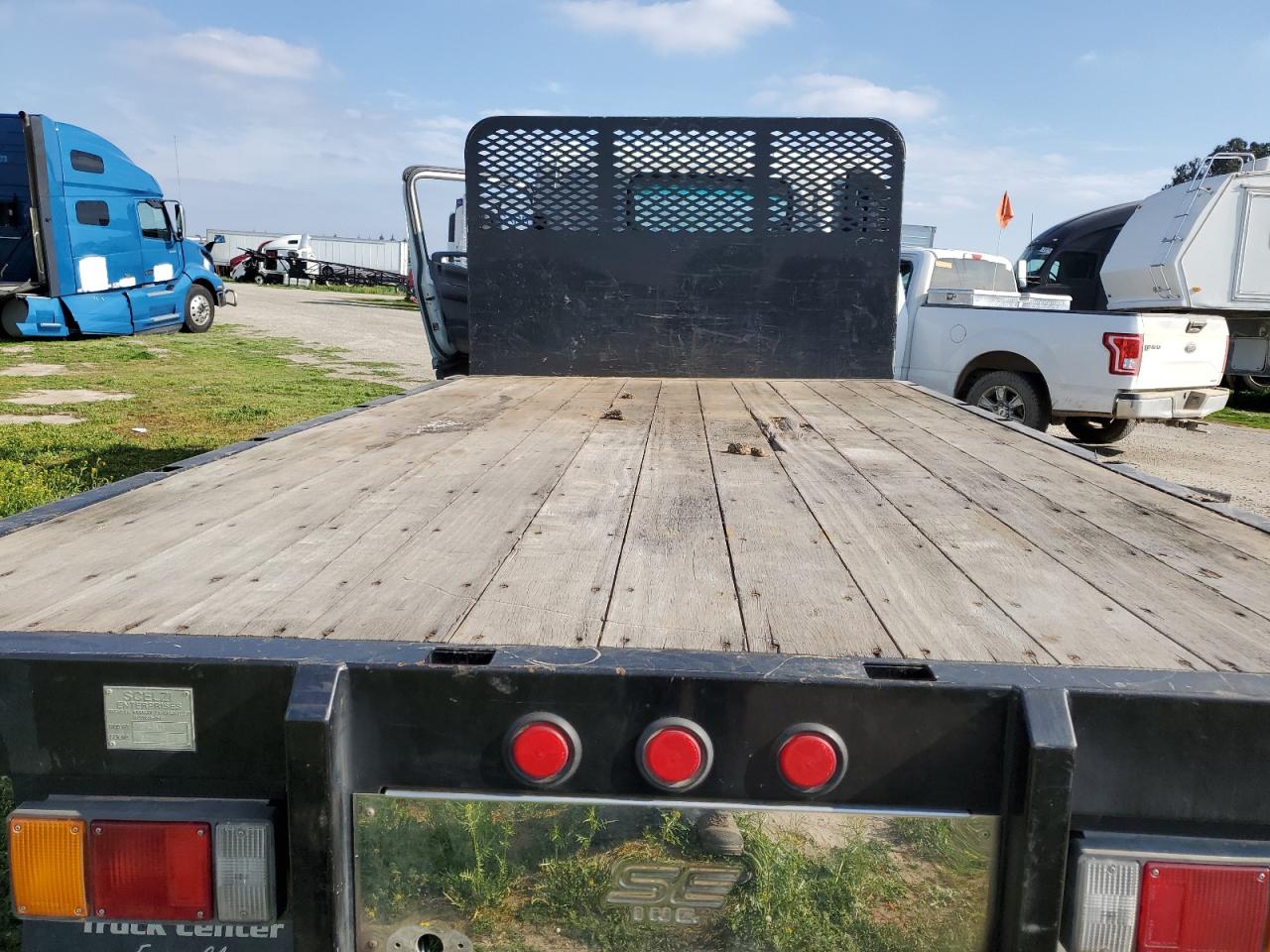 2017 Isuzu NPR VIN 54DB4W1B6HS804590 Copart auction photo, front end / side damage thumbnail 10