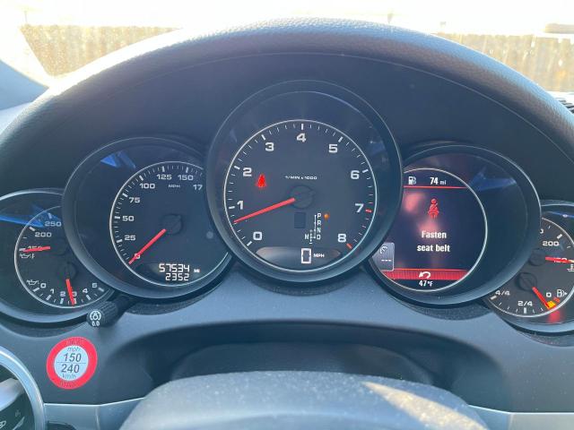2016 Porsche Cayenne VIN WP1AA2A21GKA09638 Copart auction photo, normal wear damage thumbnail 8