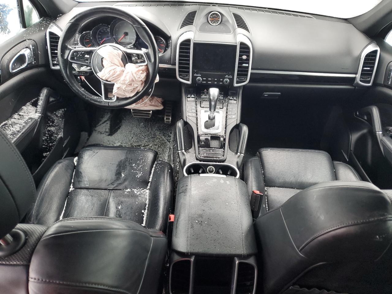 2017 Porsche Cayenne VIN WP1AB2A20HLA53106 Copart auction photo, front end damage thumbnail 8