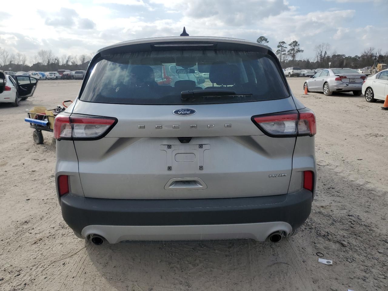 2022 Ford Escape VIN 1FMCU9F63NUB09940 Copart auction photo, front end / minor dent/scratches damage thumbnail 6
