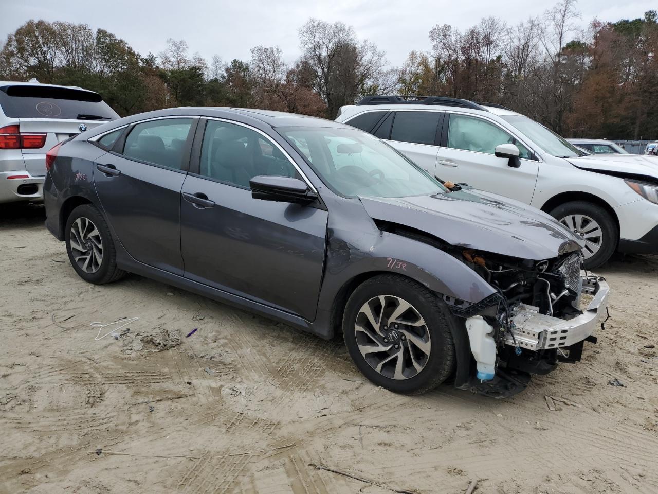 2017 Honda Civic VIN 19XFC2F78HE219552 Copart auction photo, front end damage thumbnail 4