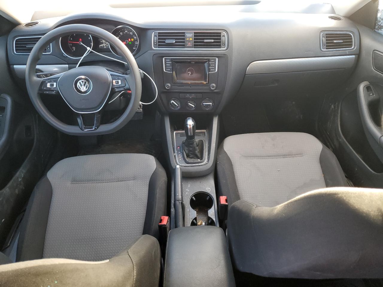 2017 Volkswagen Jetta VIN 3VW2B7AJXHM213515 Copart auction photo, rear end damage thumbnail 8