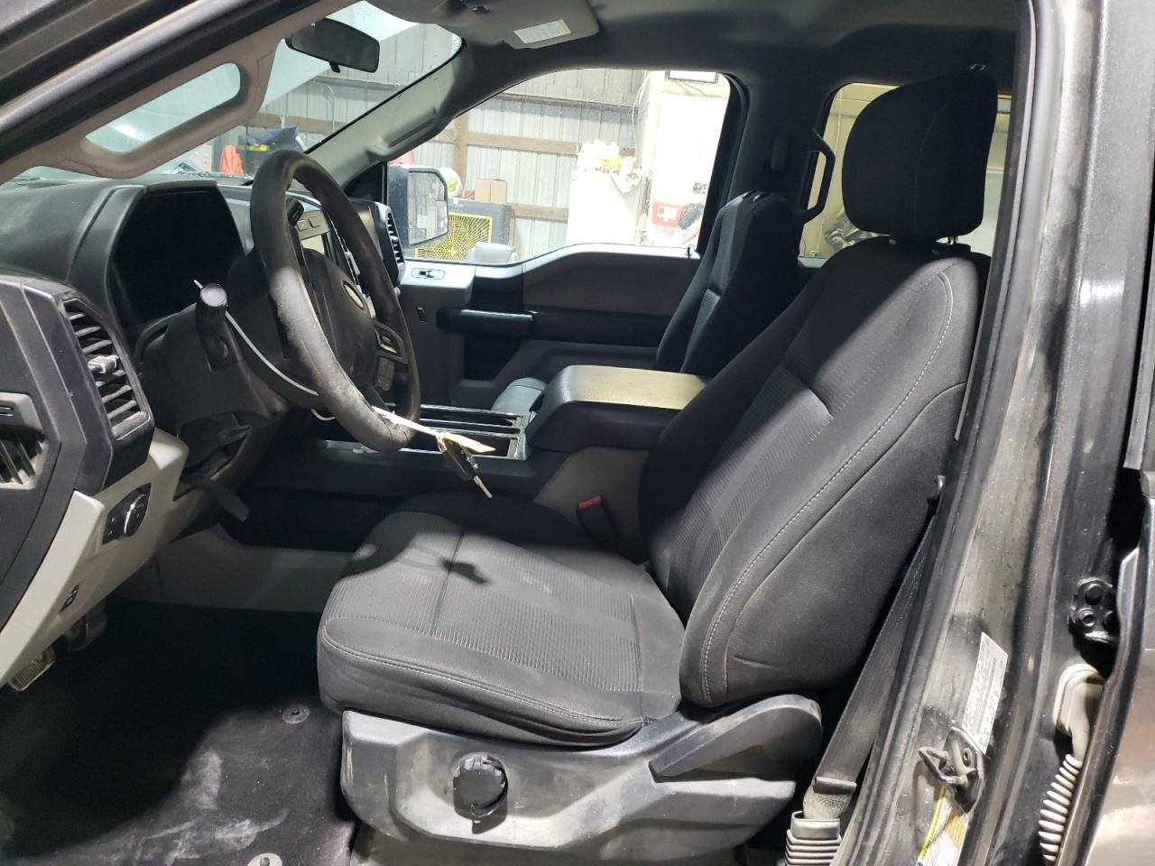 2017 Ford F-150 VIN 1FTEW1EPXHKD08437 Copart auction photo, front end / rear end damage thumbnail 7