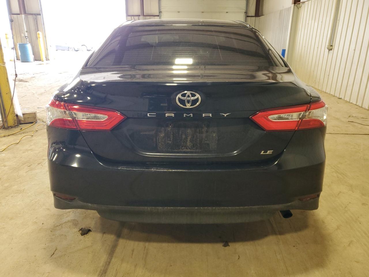 2018 Toyota Camry VIN 4T1B11HK2JU140347 Copart auction photo, front end / top/roof damage thumbnail 6