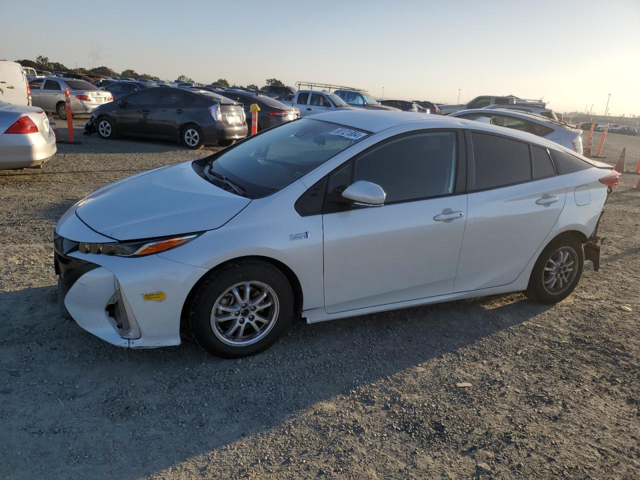2022 Toyota Prius VIN JTDKAMFP0N3201095
