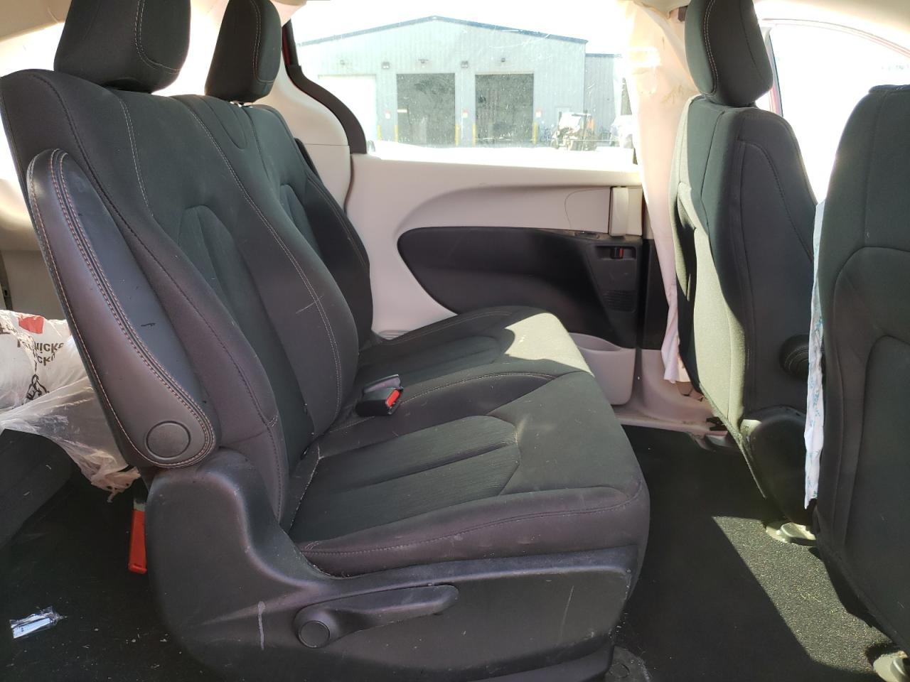 2018 Chrysler Pacifica VIN 2C4RC1AG0JR355807 Copart auction photo, rollover damage thumbnail 11