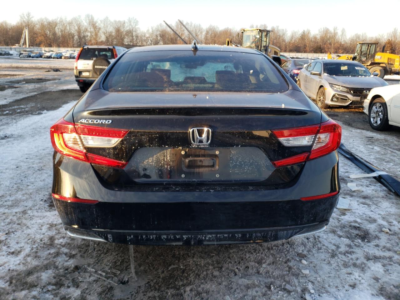 2021 Honda Accord VIN 1HGCV1F14MA037946 Copart auction photo, side / front end damage thumbnail 6